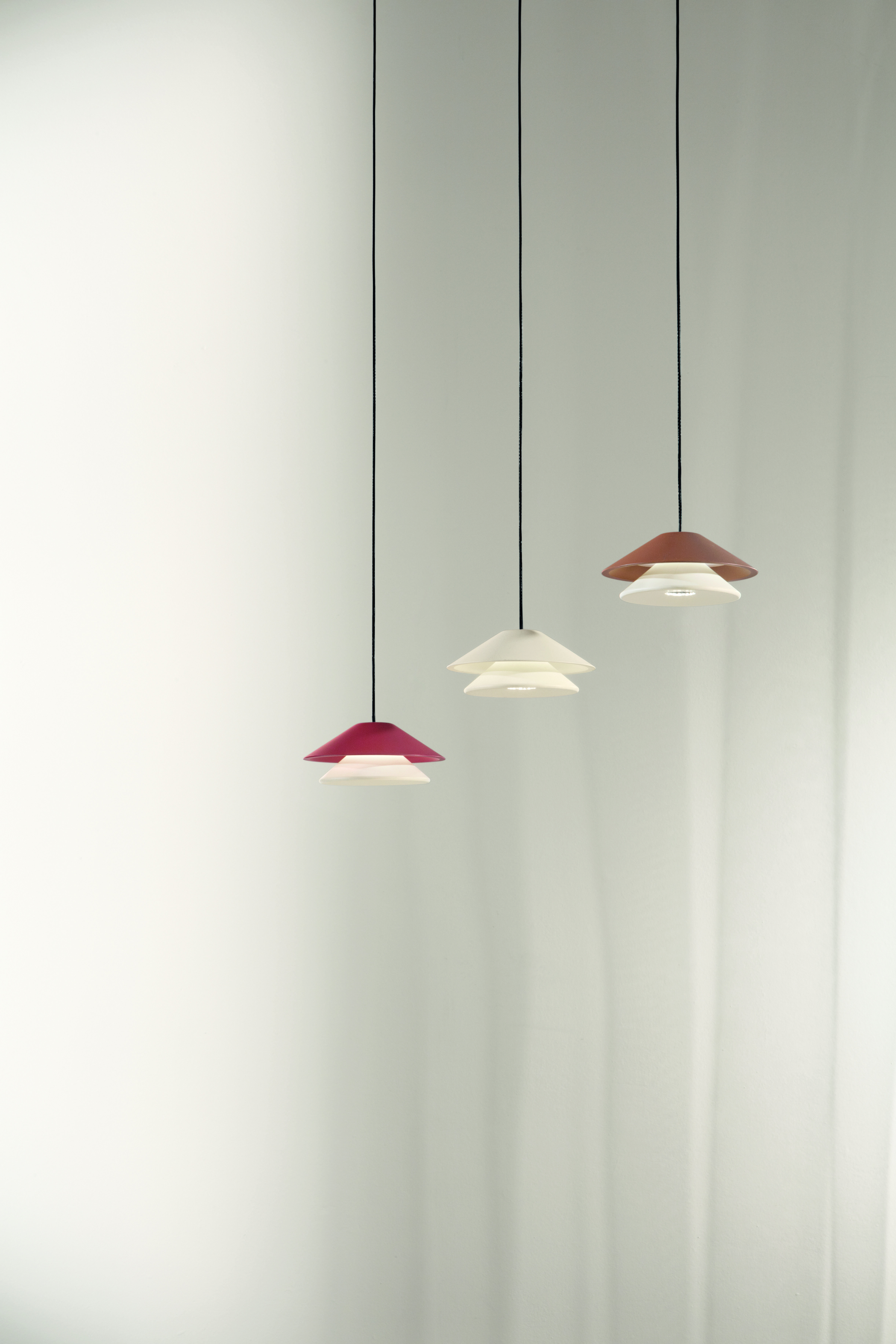 32314578-atreo-3colori-240105-1.jpg